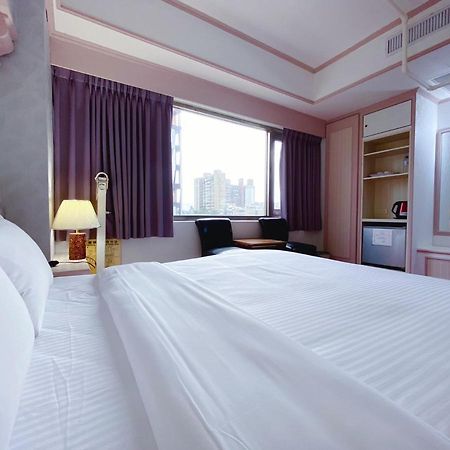 Chrysler Hotel ไทเป ภายนอก รูปภาพ