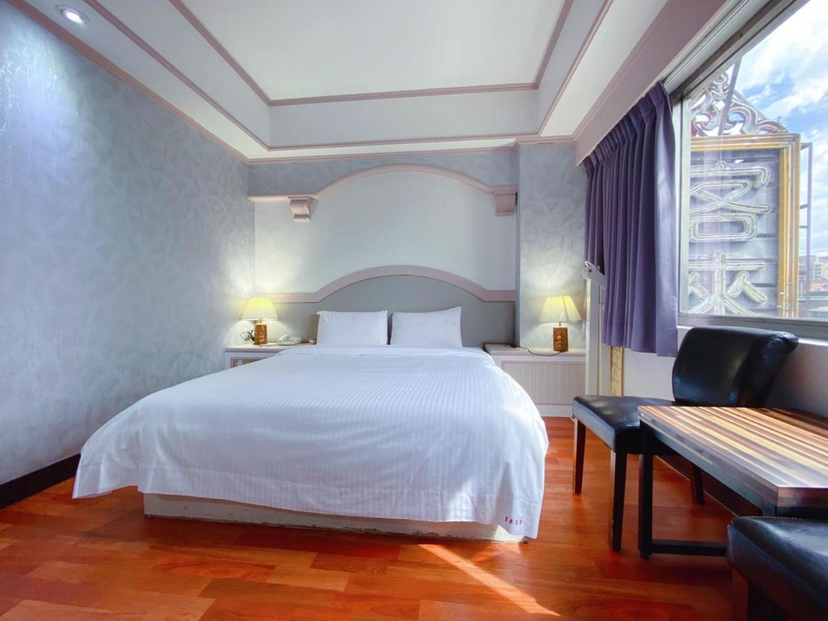 Chrysler Hotel ไทเป ภายนอก รูปภาพ